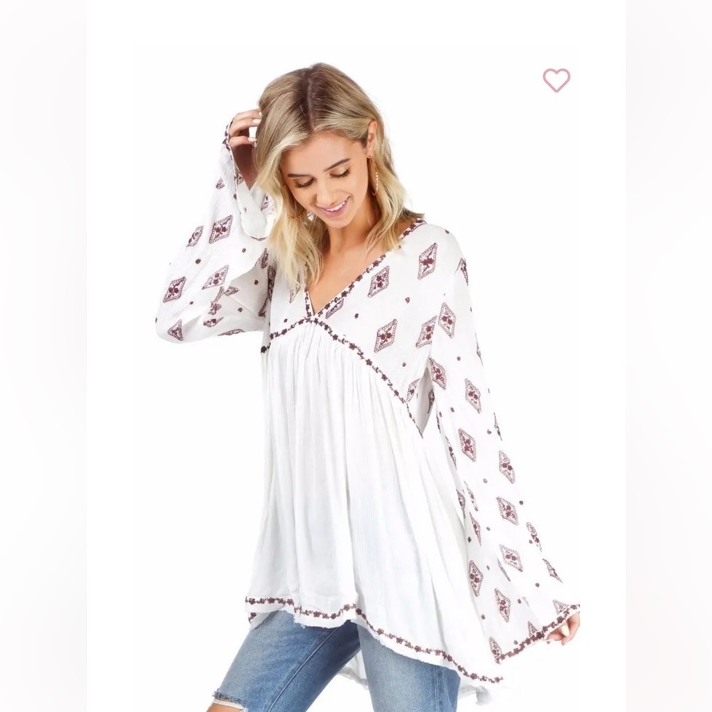 FREE PEOPLE DIAMOND EMBROIDERED TOP SZ M Tunic Bell Sleeves Flowy